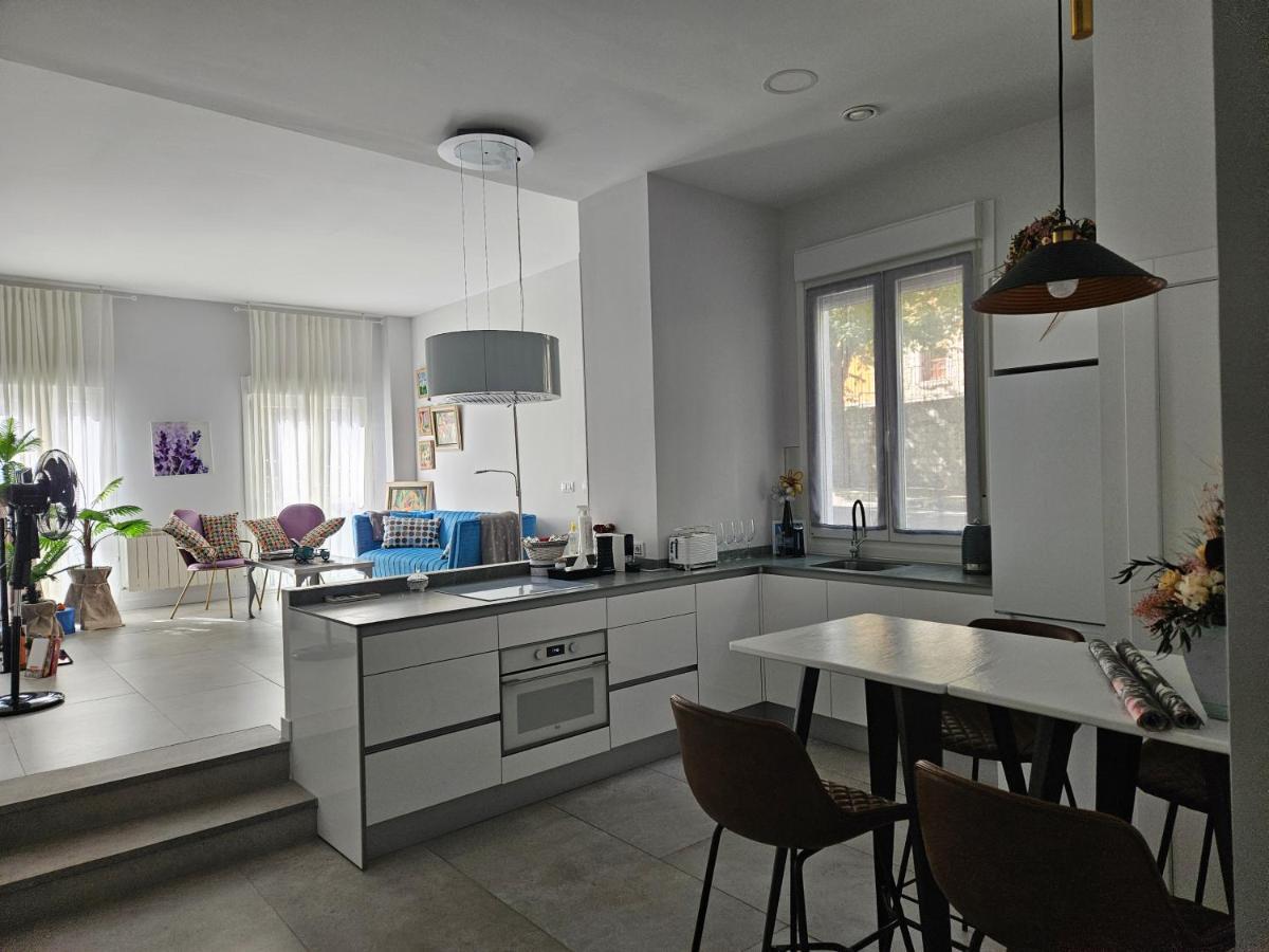 Апартаменты Loft17 Бургос Экстерьер фото